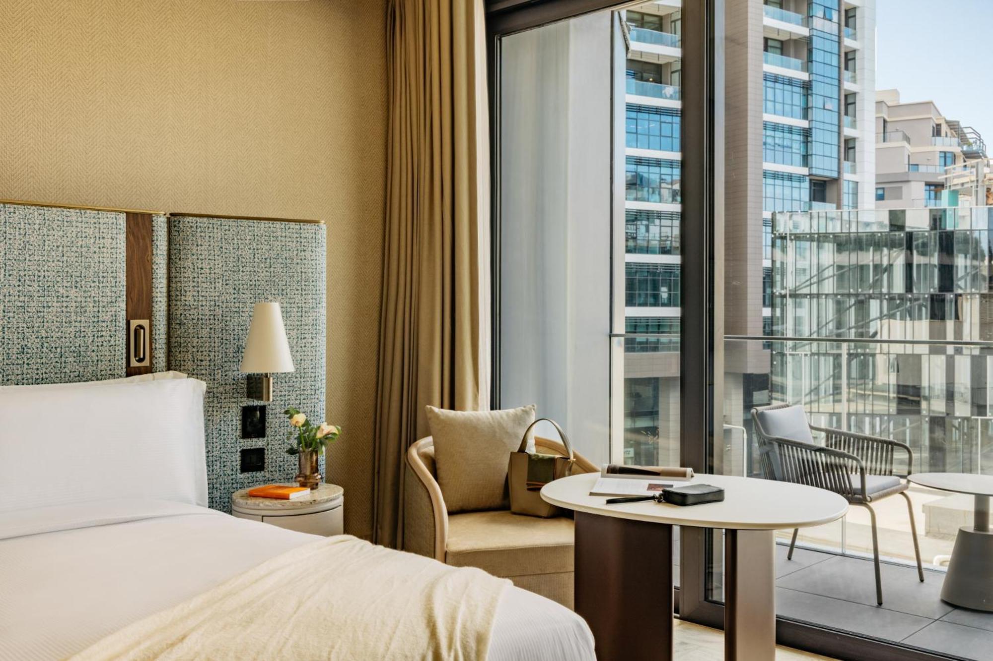 Hotel Me Malta By Melia St. Julian's Zewnętrze zdjęcie