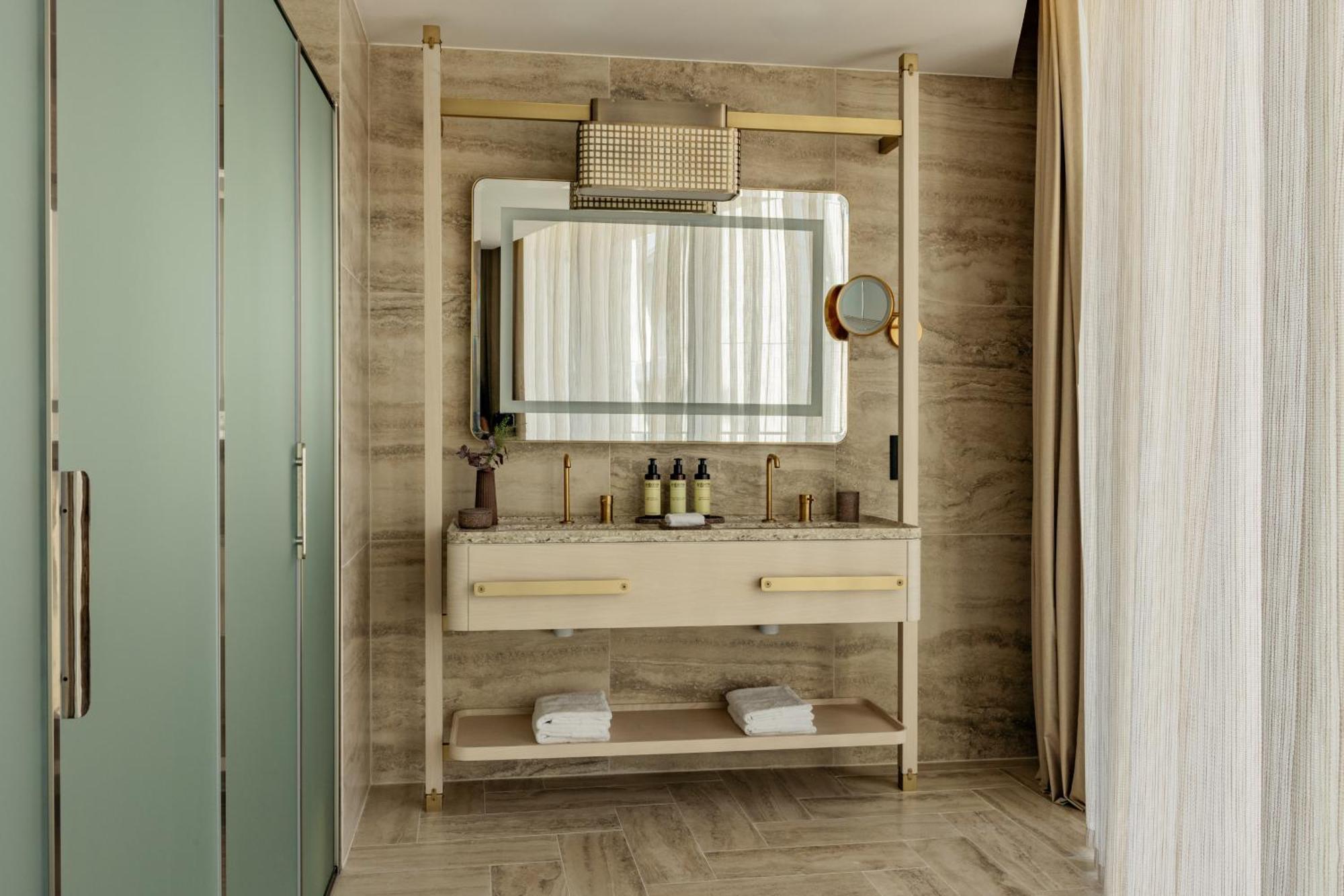 Hotel Me Malta By Melia St. Julian's Zewnętrze zdjęcie